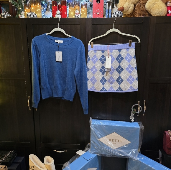LoveshackFancy Skirt ( M) & Scott and Scott London Sweater (L) Set Retails $645 - Picture 4 of 9